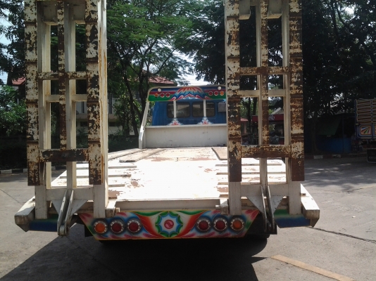 3H 195 Hp เทรลเลอร์บรรทุกรถเกี่ยวสวยๆมาแล้ว หัว-ครัทซี ก็ขาย 3H 195 Hp เทรลเลอร์บรรทุกรถเกี่ยวสวยๆมาแล้ว หัว-ครัทซี ก็ขาย