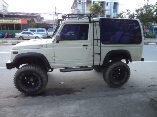 +ซูกิ ตู้ปลา แต่งมาเพียบ ปี 93 +ซูกิ ตู้ปลา แต่งมาเพียบ ปี 93