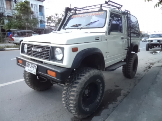 +ซูกิ ตู้ปลา แต่งมาเพียบ ปี 93