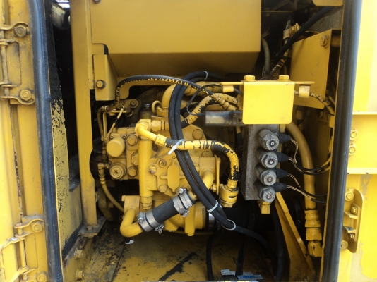 ขายด่วน KOMATSU PC 120-6 อาร์มพิเศษ ใบแทรค 70 สวย เครื่องปั้มดี ไฟฟ้าครบ ใช้งาน 5000 ชม. ขายด่วน KOMATSU PC 120-6 อาร์มพิเศษ ใบแทรค 70 สวย เครื่องปั้มดี ไฟฟ้าครบ ใช้งาน 5000 ชม.