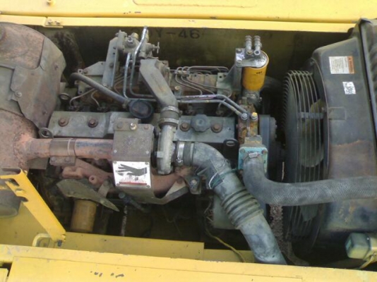 ขายรถแบคโฮ KOMATSU pc 200-6ซีเรียล93XXXกว่ารถสวยพร้อมใช้เอกสารเล่มทะเบียน ขายรถแบคโฮ KOMATSU pc 200-6ซีเรียล93XXXกว่ารถสวยพร้อมใช้เอกสารเล่มทะเบียน