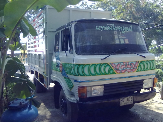 หกล้อดั้มเกษตร มิตซูหน้ากากดำ