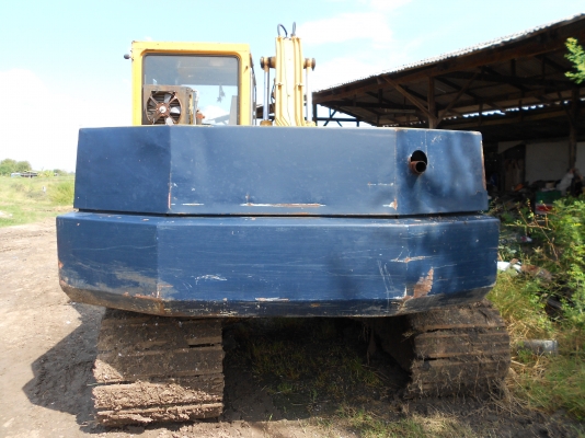 ขายด่วน!!  KOMATSU PC100-3 สภาพสวยค่ะ