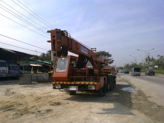ขายรถเครน 10 ล้อ TADANO TL 200  20 ตัน ติดต่อ..คุณเม่น 083-1033416
