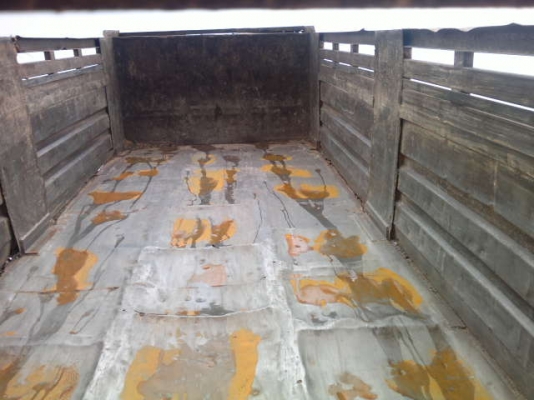 รถอิซูซุ 10 ล้อดั๊ม FXZ 240 แรงม้า  ( หัวขาว ตัวแรก )  สนใจติดต่อ 081 - 6079515