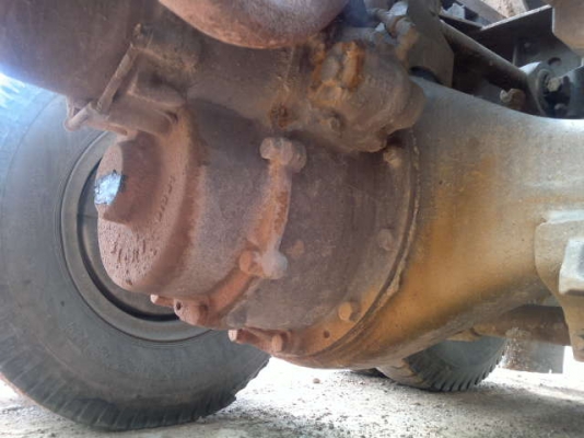 รถอิซูซุ 10 ล้อดั๊ม FXZ 240 แรงม้า  ( หัวขาว ตัวแรก )  สนใจติดต่อ 081 - 6079515