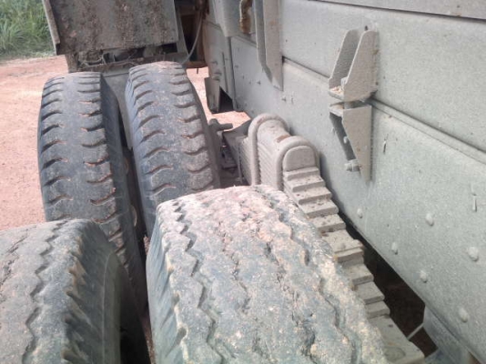 รถอิซูซุ 10 ล้อดั๊ม FXZ 240 แรงม้า  ( หัวขาว ตัวแรก )  สนใจติดต่อ 081 - 6079515