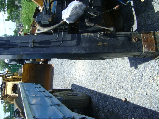 ขายเท้าช้างพร้อมวินซ์สลิง ใส่สิบล้อ เทเลอร์ หางปลา ด่วน!