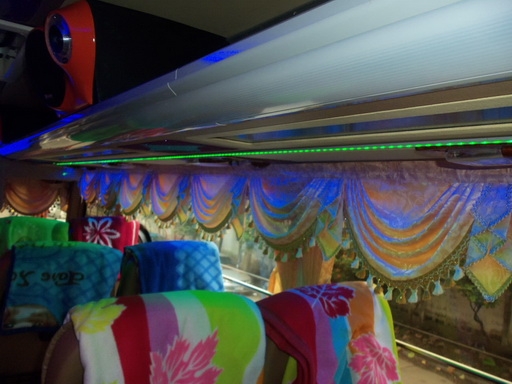 สุรศักดิ์ทัวร์...0811491900-บริการให้เช่ารถบัส,รถแอร์,รถทัวร์,รถโค้ช,รถบัส 2 ชั้น vip รถใหม่ นั่งสบาย แอร์เย็น