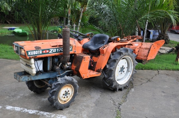 ขายด่วน KUBOTA ZB1702-M 4WD โรตารี่ ใช้งานมาน้อย สภาพดี