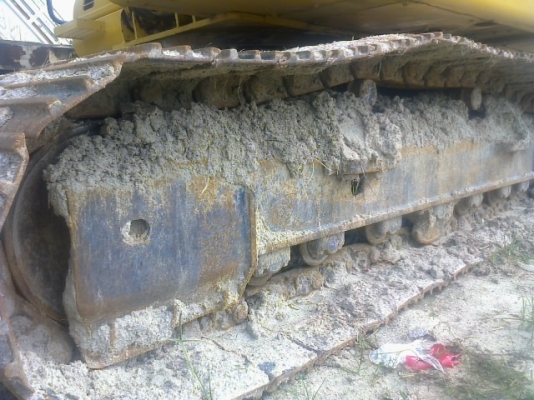 ขายรถแมคโฮ KOMATSU pc200-7สภาพรถสวยพร้อมใช้เอกครบ ขายรถแมคโฮ KOMATSU pc200-7สภาพรถสวยพร้อมใช้เอกครบ