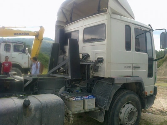 ขายรถสิบล้อดั้มสามมิตร2เพลาVOLVO FL 250 ปี 47รถสภาพสวยมากๆๆวิ่งน้อยเอกสารพร้อมโอนอยากขายลดแบบสุดๆๆ ขายรถสิบล้อดั้มสามมิตร2เพลาVOLVO FL 250 ปี 47รถสภาพสวยมากๆๆวิ่งน้อยเอกสารพร้อมโอนอยากขายลดแบบสุดๆๆ
