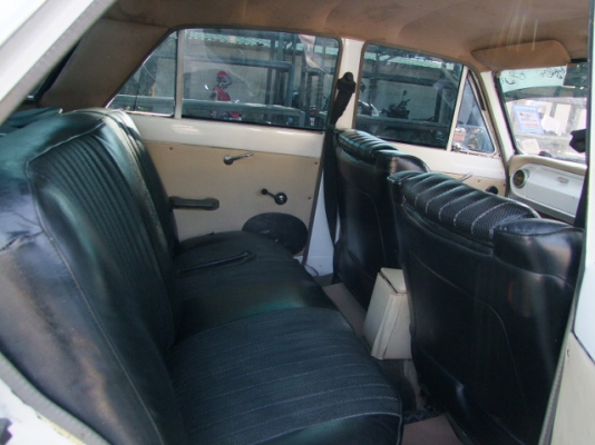 ขายรถเก่าเก็บ เครื่องดี สีสวย