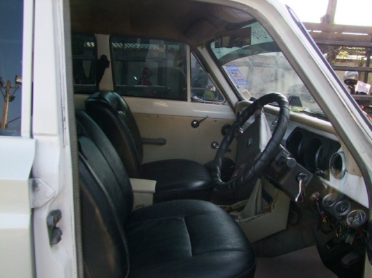 ขายรถเก่าเก็บ เครื่องดี สีสวย