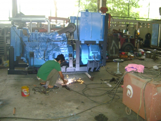 ขาย เครื่องปั่นไฟ 165 KVA ด่วน!