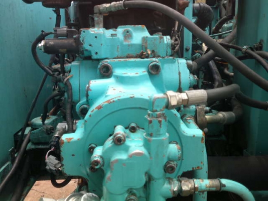 รถแบคโฮ KOBELCO  200 - 5  ซูปเปอร์   สนใจติดต่อ 081 - 6079515