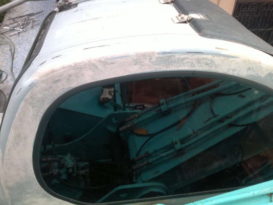 รถแบคโฮ KOBELCO  200 - 5  ซูปเปอร์   สนใจติดต่อ 081 - 6079515