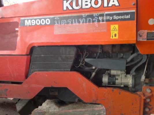 รถไถ  คูโบต้า M9000 ( 2000 กว่าซม . ) สนใจติดต่อ 081 - 6079515