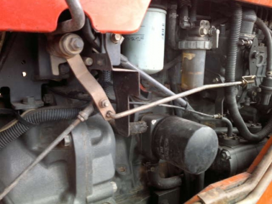 รถไถ  คูโบต้า M9000 ( 2000 กว่าซม . ) สนใจติดต่อ 081 - 6079515