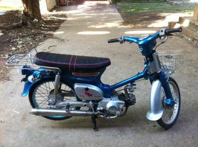 ขาย c70 เครื่องเดิมครับ 12,000 nobook ต่อรองได้ครับ พิโลก วังทอง 088-4256039