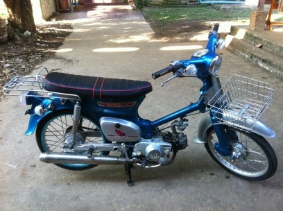 ขาย c70 เครื่องเดิมครับ 12,000 nobook ต่อรองได้ครับ พิโลก วังทอง 088-4256039