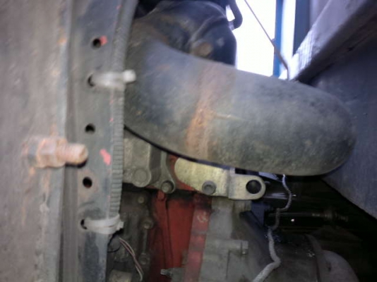 รถอิซูซุ 10 ล้อ รั่ว  260 แรงม้า   ( ขายแม่ลูก ) สนใจติดต่อ  081 - 6079515