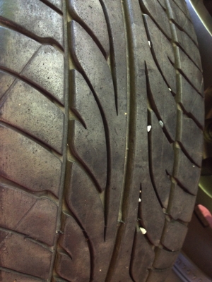 ขายแล้วจ้าาขอบ 17 ยาง DUNLOP ขายแล้วจ้าาขอบ 17 ยาง DUNLOP