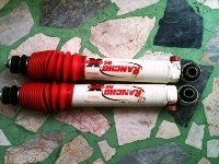 ขายโช้ค Bilsteinเหลือง 1 ชุด กับ Rancho 9000 สำหรับ Fortuner