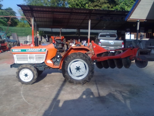 ขายรถไถคูโบต้าL2002DT4WD 20แรงพร้อมผาน5 สวยจัด แรงจริง