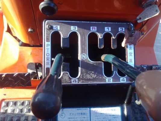 ขายรถไถคูโบต้าL2002DT4WD 20แรงพร้อมผาน5 สวยจัด แรงจริง