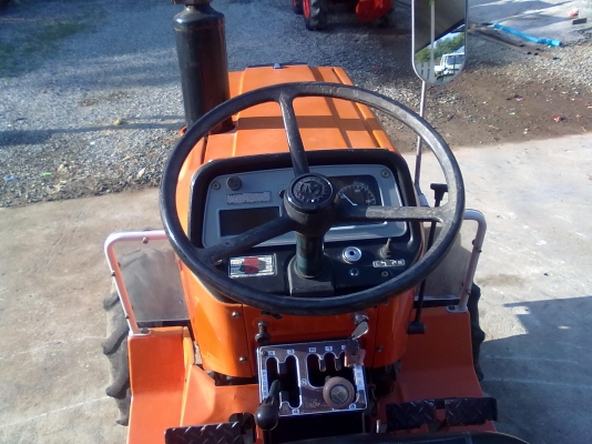 ขายรถไถคูโบต้าL2002DT4WD 20แรงพร้อมผาน5 สวยจัด แรงจริง