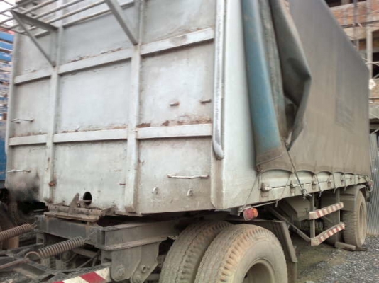 ขายห่างพ่วง 2 เพลา  สามมิต    สนใจติดต่อ 081 - 6079515