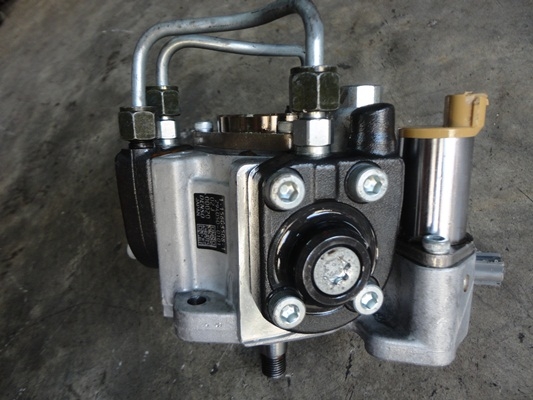 ขายปั้มคอมมอนเรล 3 โรเตอร์