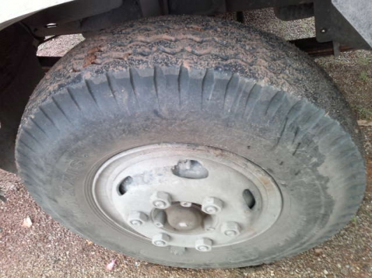 รถฮีโน่ 6 ล้อดั๊ม FC4J 150 แรงม้า ปี 49 สนใจติดต่อ 081 - 6079515