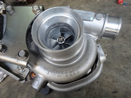 ขายเทอร์โบ IHI F55V ป้ายขาว ขายเทอร์โบ IHI F55V ป้ายขาว