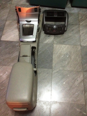 แผง คอนโซล ห้องโดยสาร New Toyota Cololla Altis 1.8 A/T 2011