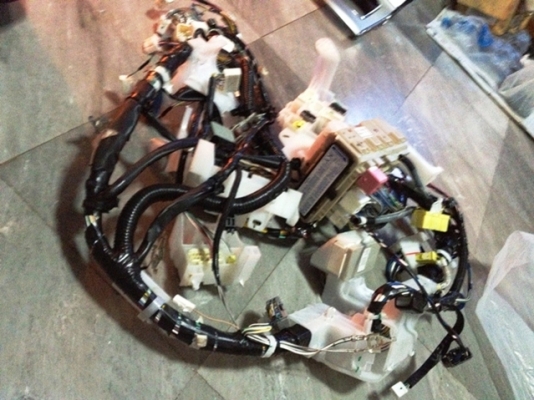 สายไฟ ในห้องโดยสาร New Toyota Cololla Altis 1.8 A/T 2011