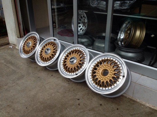 ขายล้อ BBS 3 ชิ้นแท้ ขอบ 16x7 ET45 5/114.3 สีทองขอบเงา
