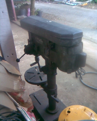 แท่นสว่าน