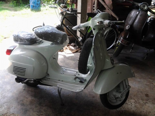 ขาย vespa sprint P.150 เครื่อง หลีดวาว 5 พอต  ราคา 39999 บาทครับ