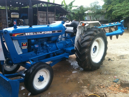 Ford 6600 เสื้อสาย  พร้อมอุปกรณ์   สภาพสวย