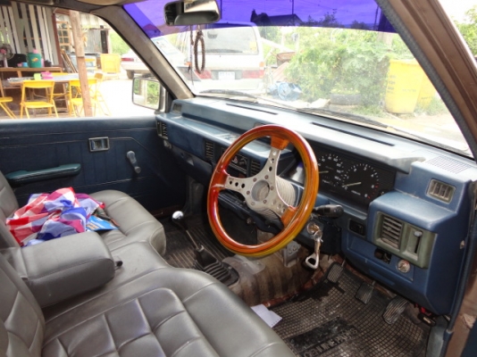 ฝากขายกระบะ L200 ถูกๆสักคัน ฝากขายกระบะ L200 ถูกๆสักคัน