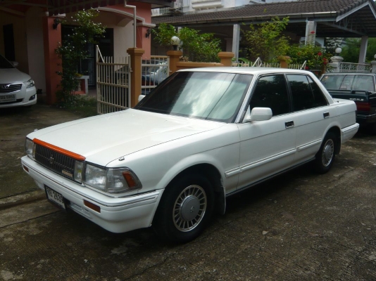 CROWN ROYAL SALOON Auto เครื่อง2JZ+แก๊สLPGใช้ได้2ระบบ สภาพพร้อมใช้