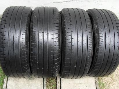 ขายยาง MICHELIN pilot sport 3 ปี11(1ชุด) 205-55-16 ราคา 3,200