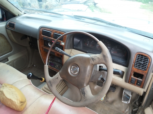 ขายรถตู้ห้องเย็นบรรทุกสินค้าแอร์เย็นพวงมาลัยพาวเวอร์ ยางดี4เส้นเอกสารครบ ขายรถตู้ห้องเย็นบรรทุกสินค้าแอร์เย็นพวงมาลัยพาวเวอร์ ยางดี4เส้นเอกสารครบ