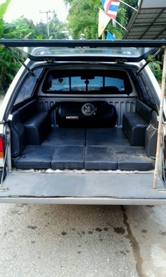 ขาย นัสสัน NV สภาพดี ติดแก๊สแล้ว พร้อมใช้