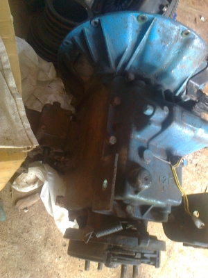 ขายเกียรื อีซูซุ 10 ล้อพร้อมเกียร์ฝาก