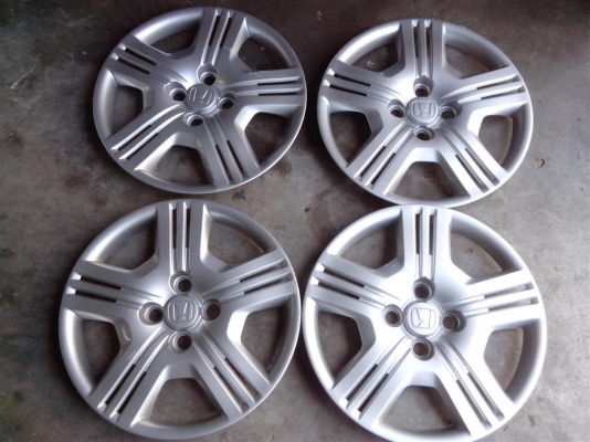 ล้อกะทะHonda city jazz พร้อมฝาครอบ ใหม่ๆ