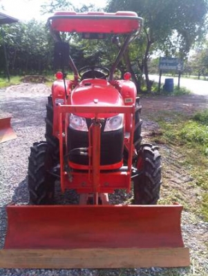 ขายรถไถ Kubota L 3208Limited (4WD) พร้อมดันหน้าและผานหลัง ขายรถไถ Kubota L 3208Limited (4WD) พร้อมดันหน้าและผานหลัง