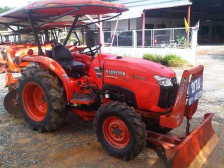 ขายรถไถ Kubota L 3608 (4WD) พร้อมดันหน้าและผานหลัง